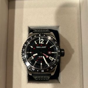 Men’s 40mm dive watch